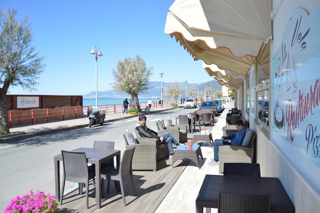 Hotel Piccolo Paradiso Бордигера Экстерьер фото