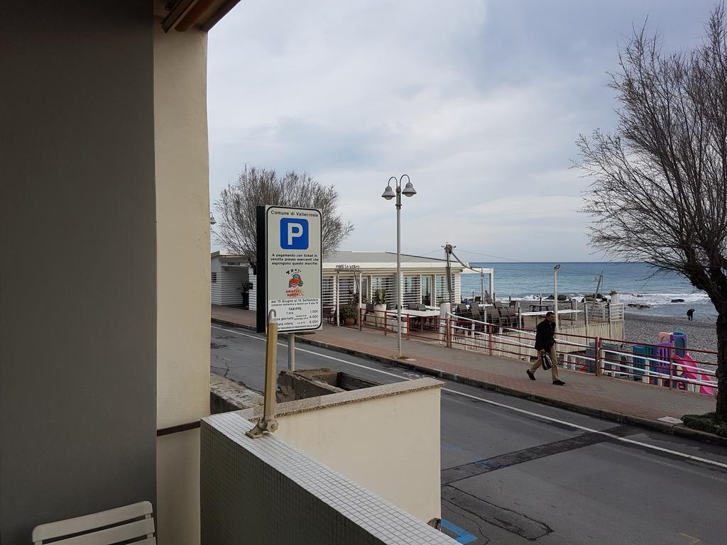 Hotel Piccolo Paradiso Бордигера Экстерьер фото