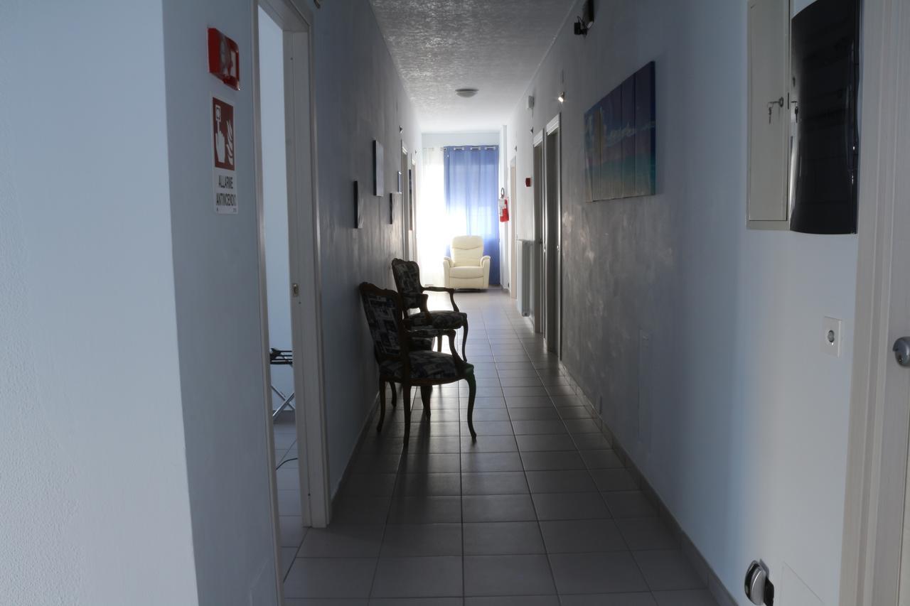 Hotel Piccolo Paradiso Бордигера Экстерьер фото